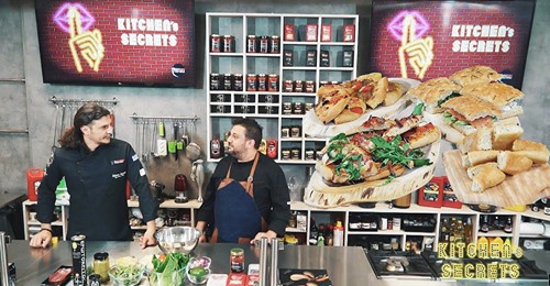 Focaccia με ιδέες για Toppings & Σάντουιτς à la Pitenis